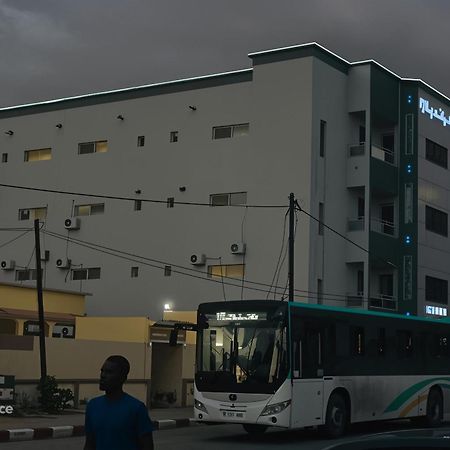 Grand Plaza Hotel Nouakchott Kültér fotó